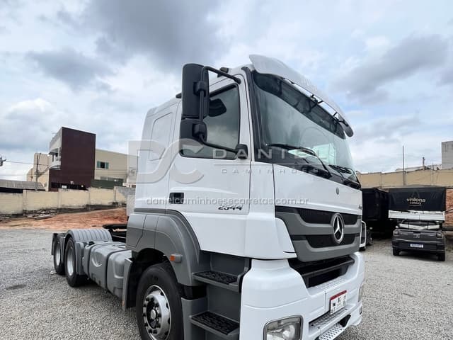 Mercedes Benz Axor 2544 6x2 Teto Baixo 2018 — vendido